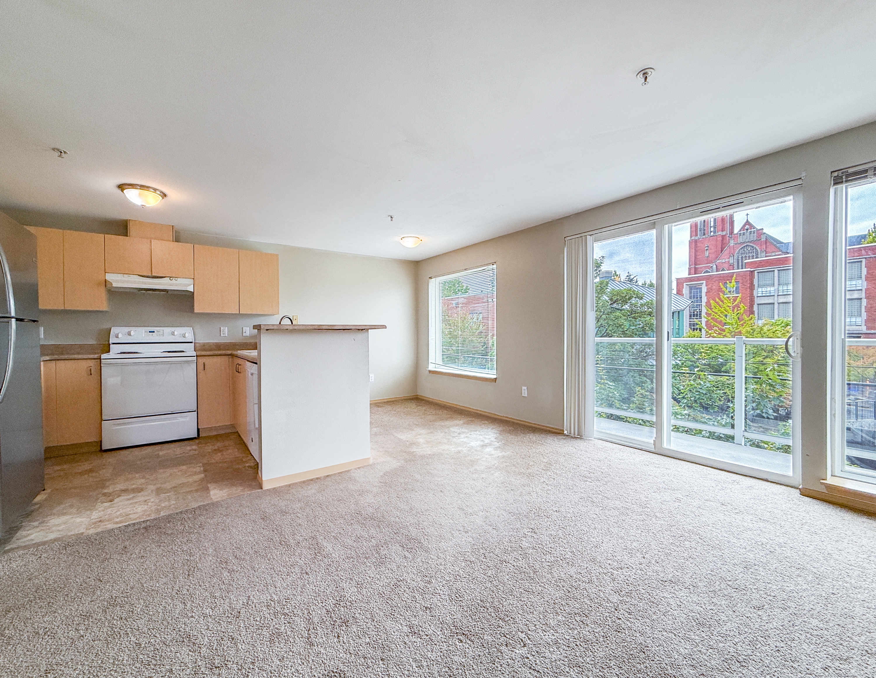 5200 Roosevelt Way Northeast