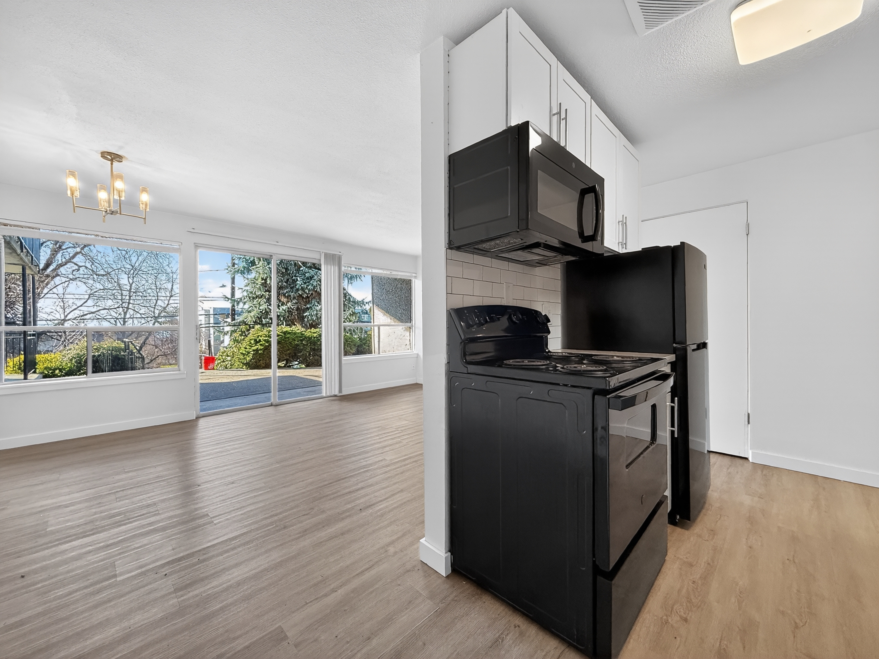 1330 12th Avenue South