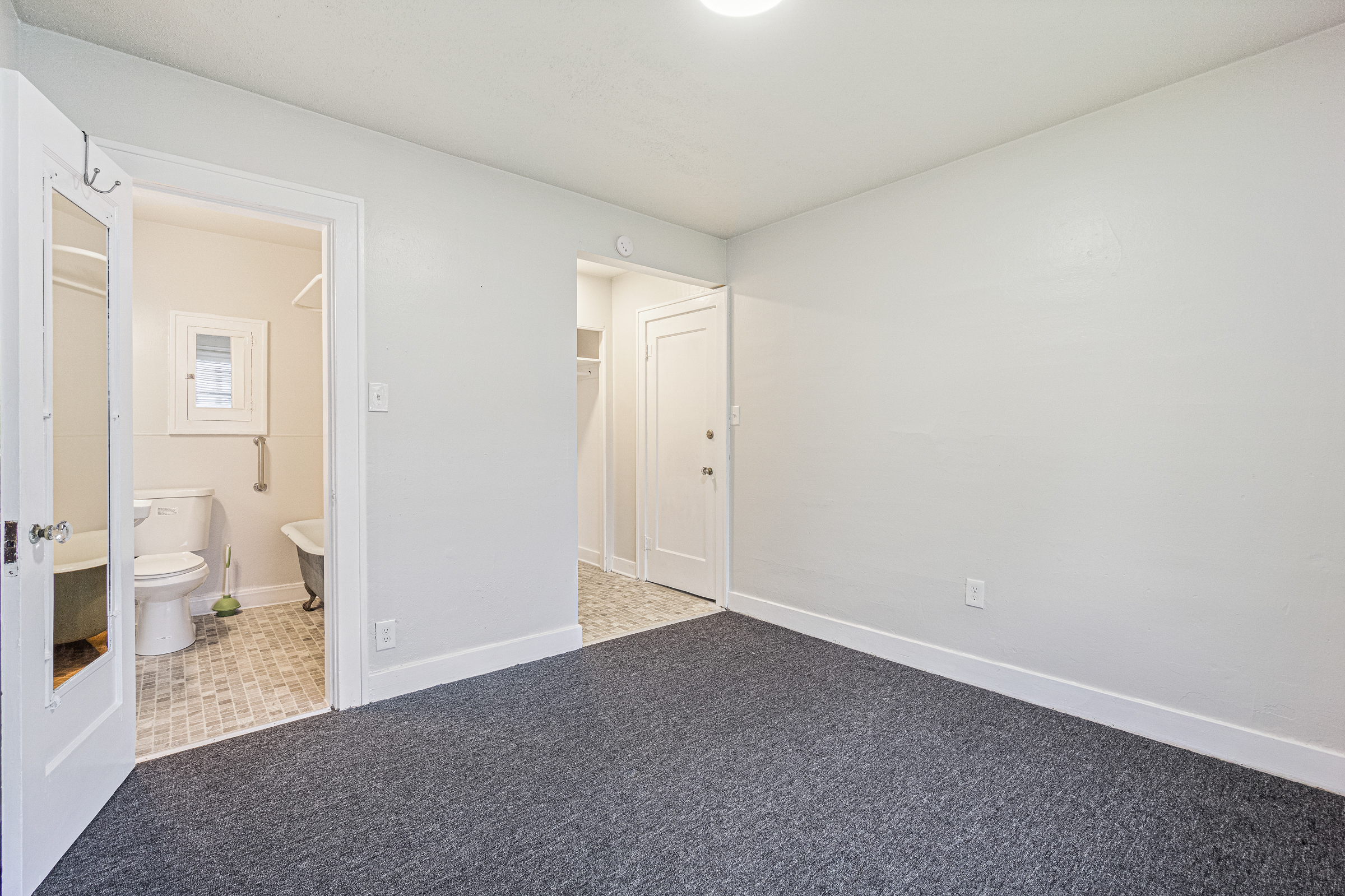 423 2nd Street Northeast