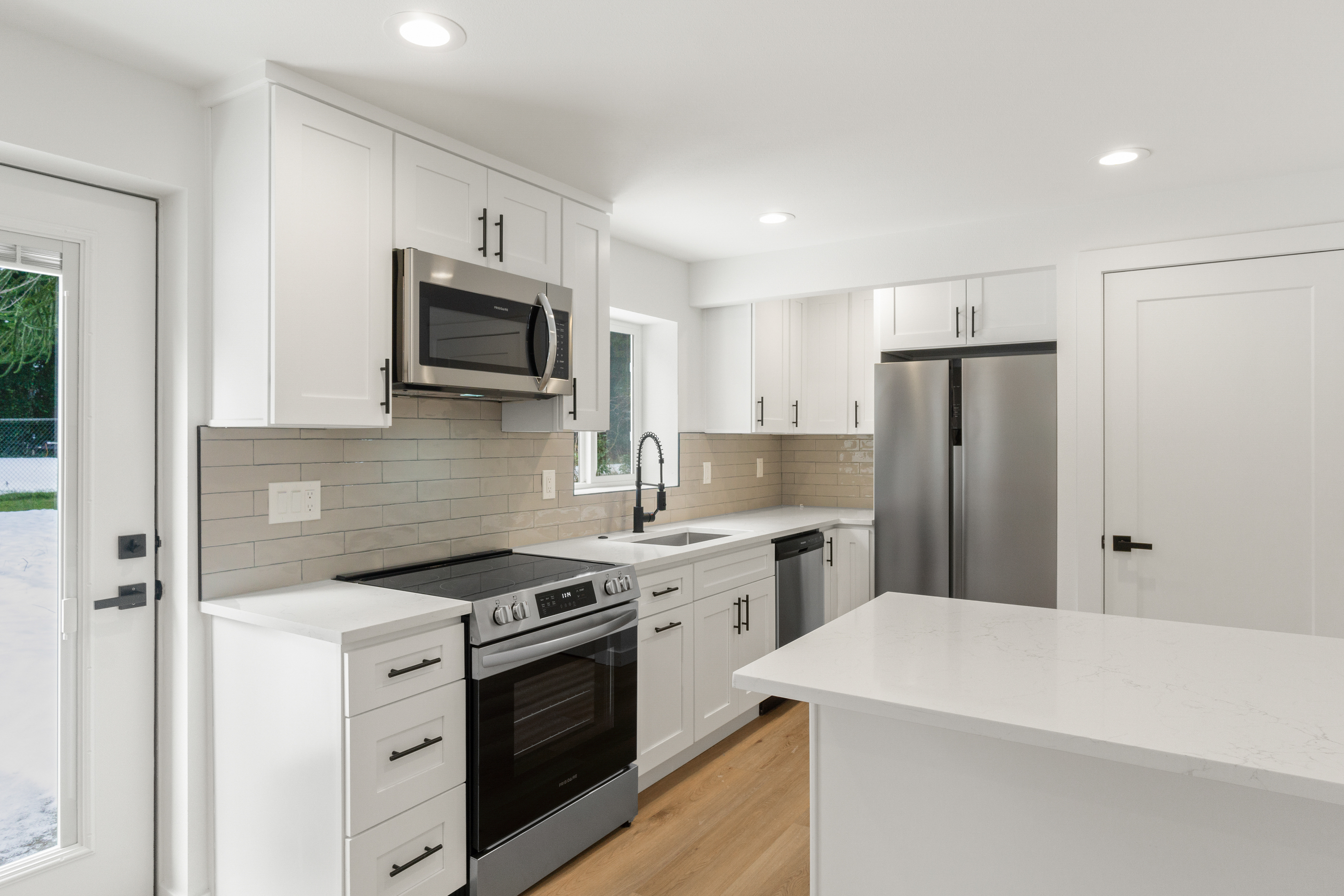 326 Northeast 125th Street