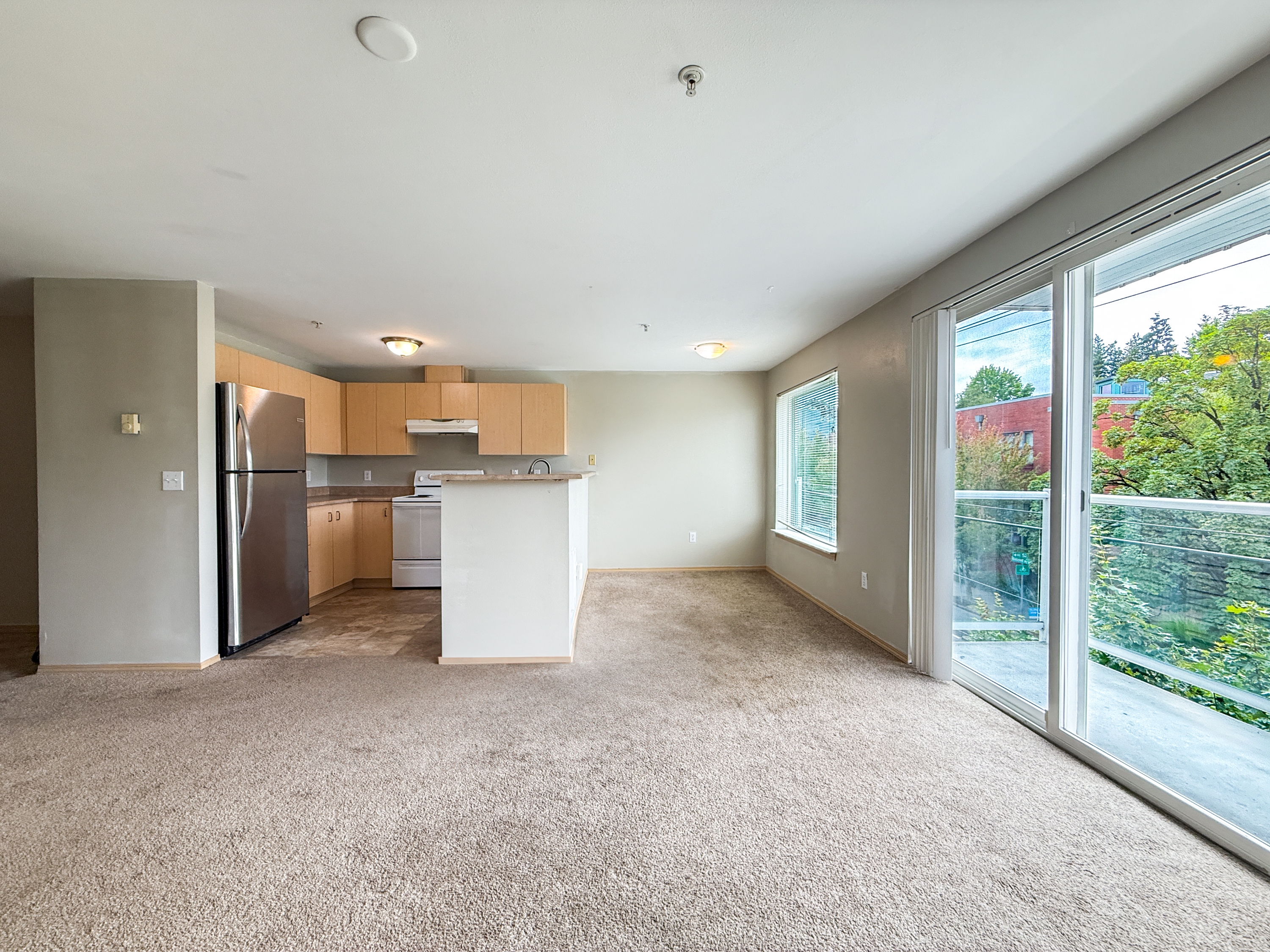 5200 Roosevelt Way Northeast