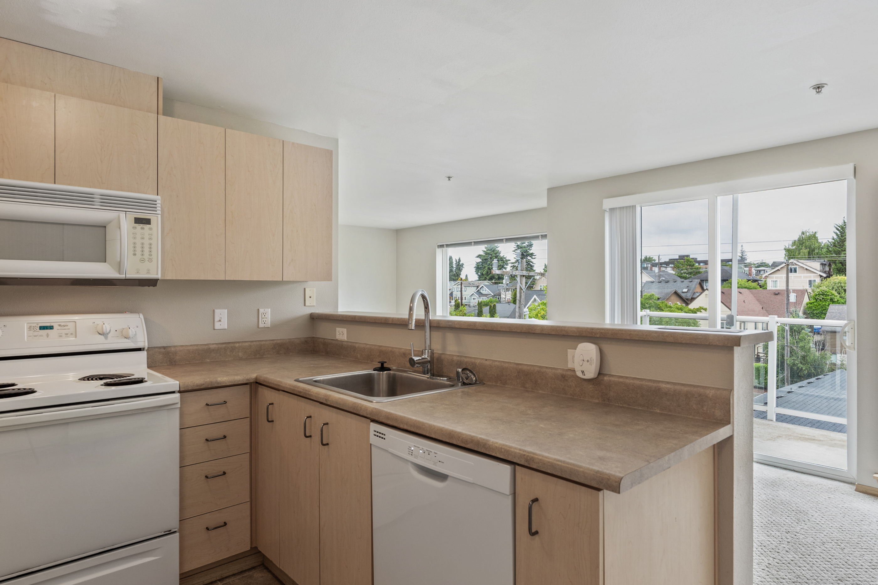 5200 Roosevelt Way Northeast